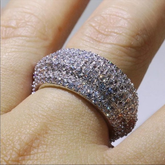 Jewelry - New sterling silver stamped diamond women’s ring